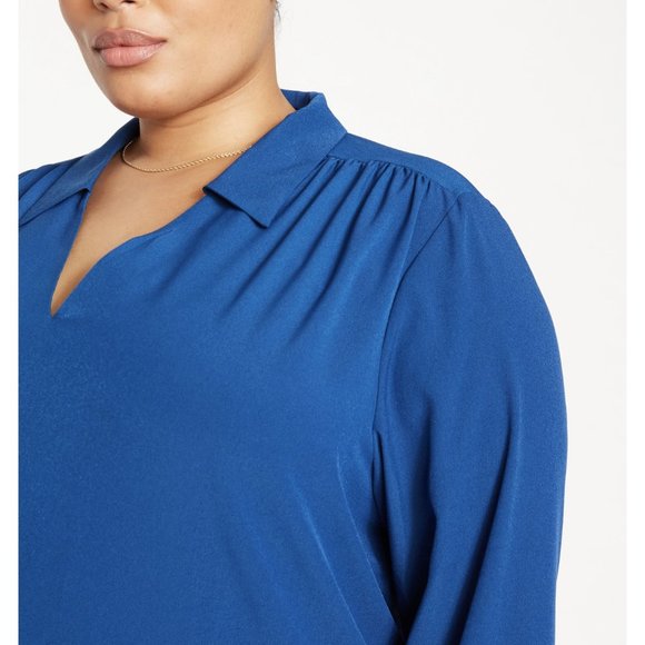 Better-Than-Silk Collared Blouse Polo Tunic in Navy Peony (M) - Picture 3 of 7